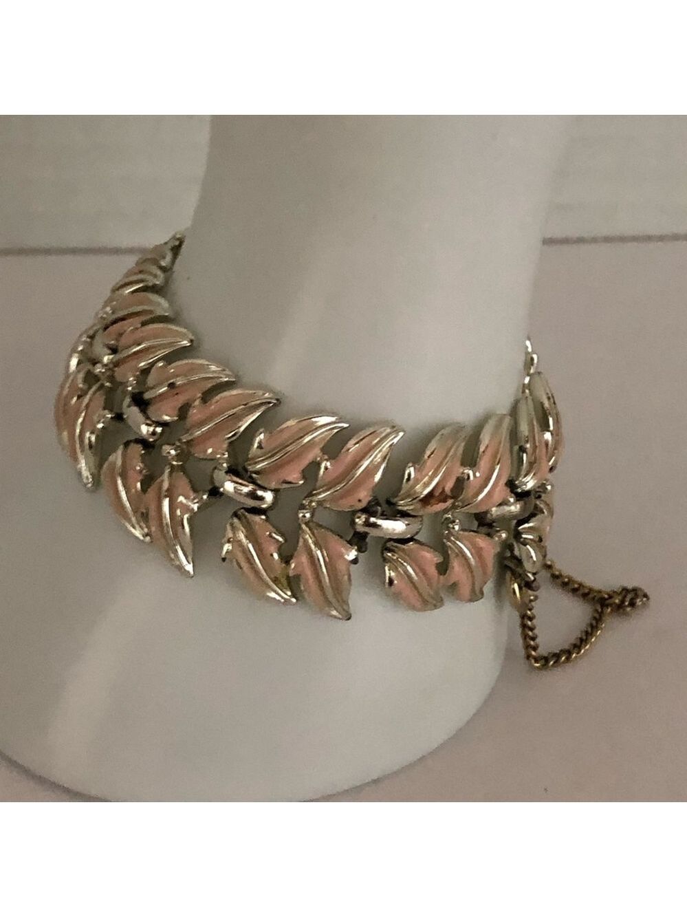 Vintage Coro Laurel Leaf Enamel Link Bracelet Silver Tone Floral